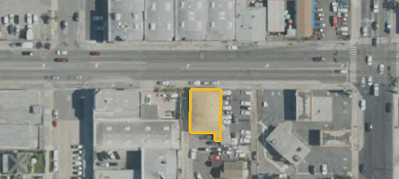 Corner-Lot Triplex