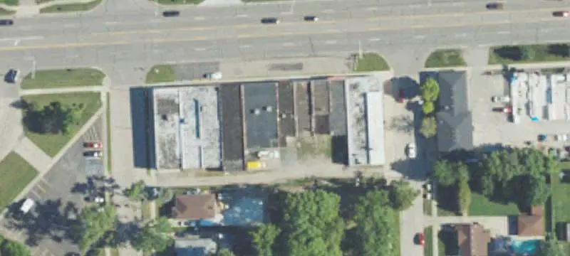 Retail Storefront With Rear Storage