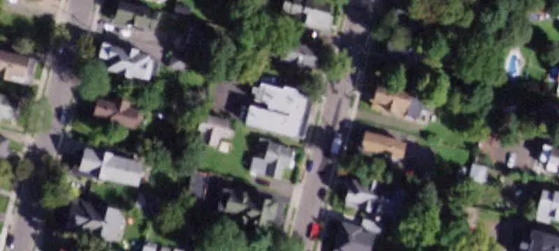 8-Unit Apartment Building