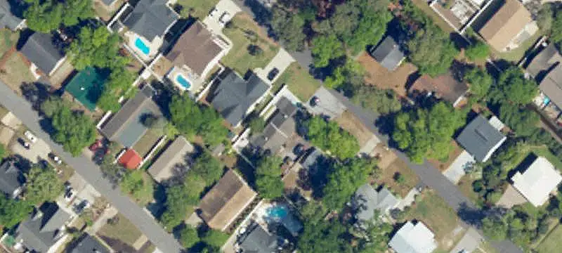 Two-Unit Duplex Near The Ocean
