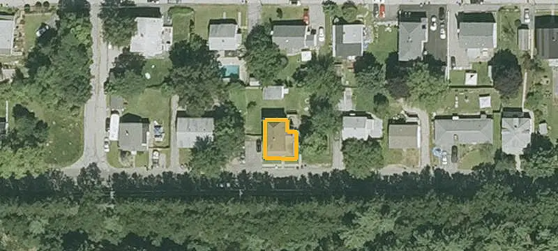 Duplex with Fenced Yard