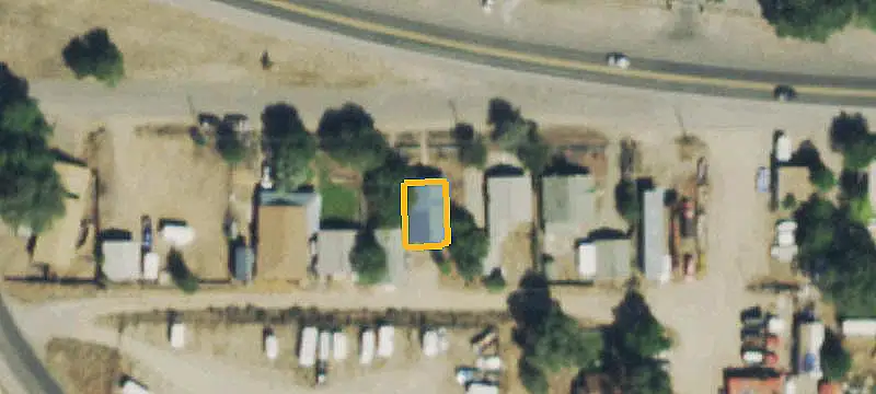 Mixed-Use Property with Apartment