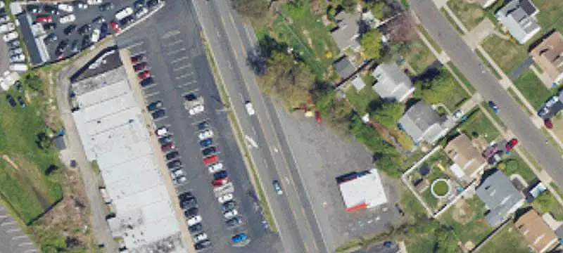 Four-Unit Shopping Center