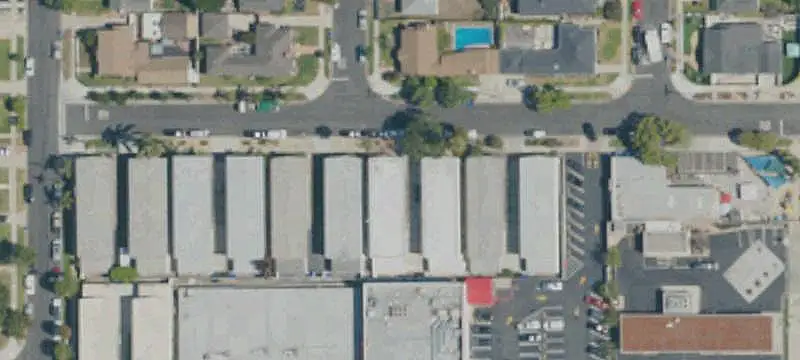 10-Unit Apartment Building with Parking