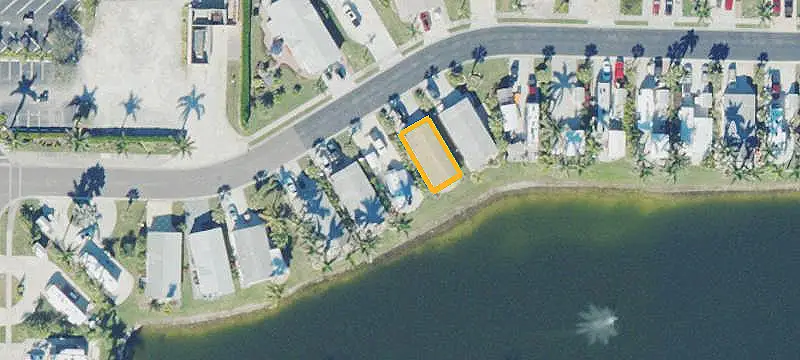 Lakefront RV Site