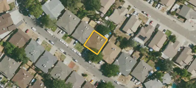 Single-Story Duplex with Garages