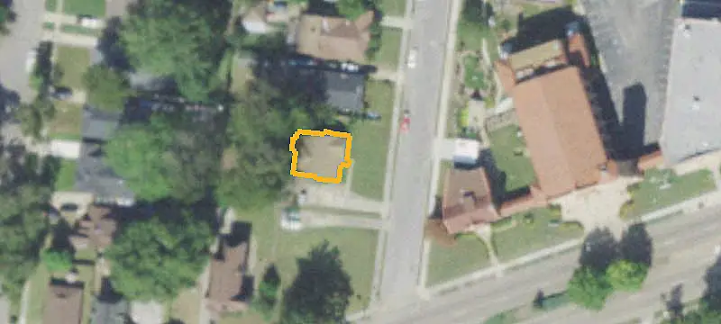 Updated Duplex with Hardwood Floors