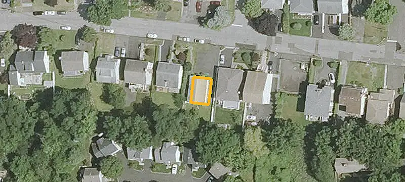 Side-by-Side Duplex With Basements