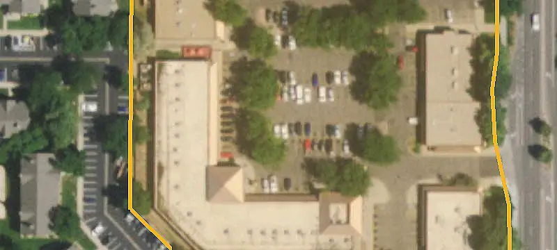 Retail Space in Shopping Center
