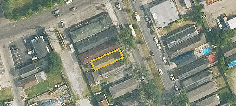 Five-Unit Apartment Building