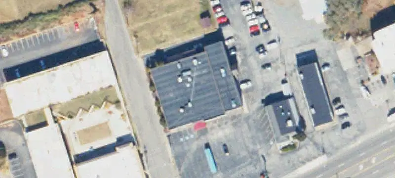 Adaptable Storefront Property