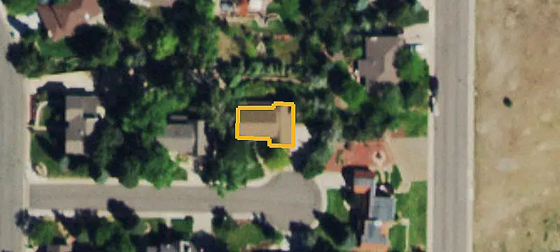 Multi-Tenant Office Units