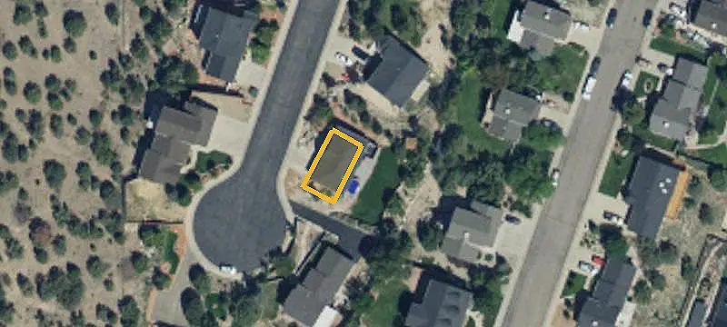 New Flex Suite with Fenced Yard