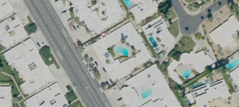 11-Unit Apartment Building