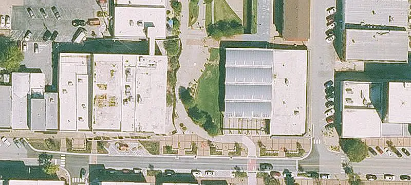 Flex Space with Four Overhead Doors