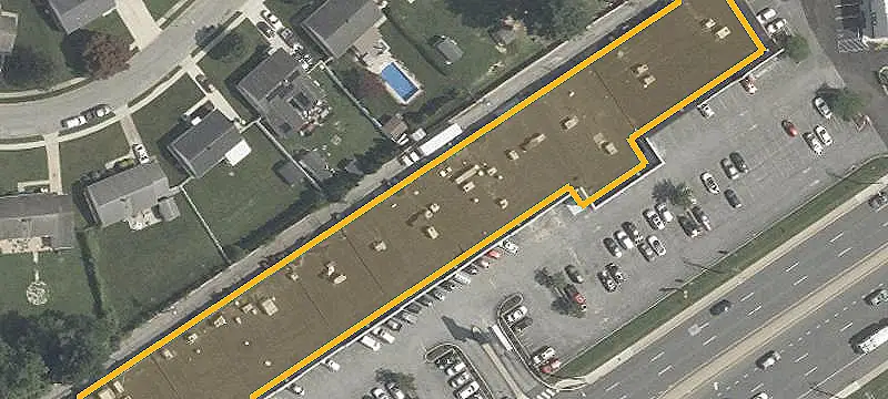 End-Cap Retail Space