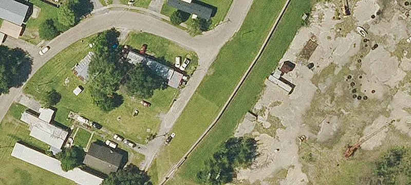 Mixed-Use Property with Warehouses