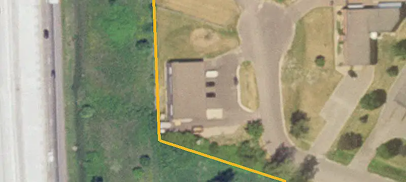 Freestanding Flex Building