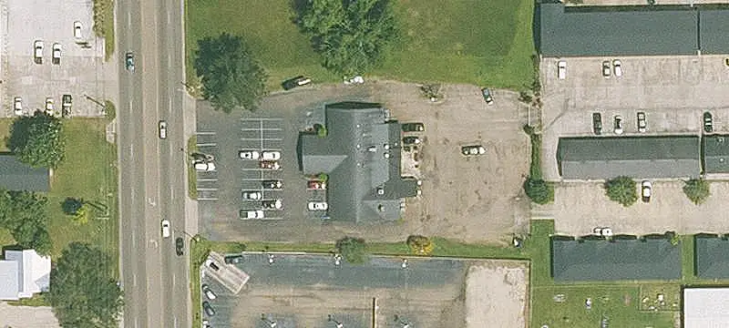 Restaurant Building with Commercial Kitchen
