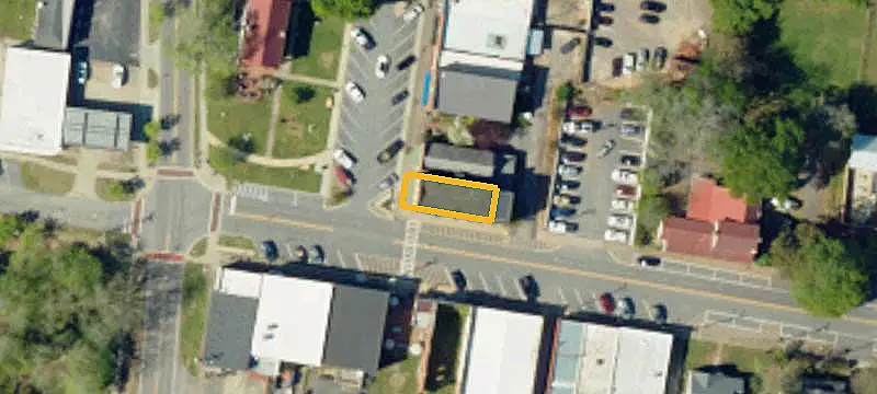Two-Space Retail Property