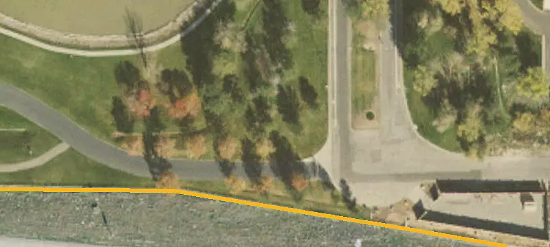 Lakeside Commercial Land