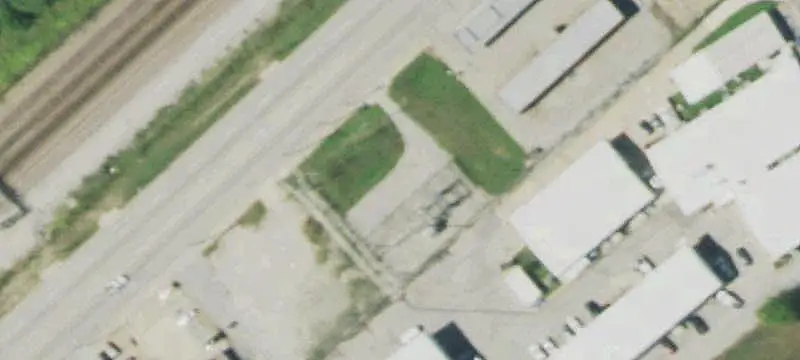 Single-Story Gas Station Property