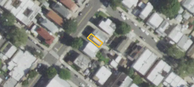 Vacant Duplex with Detached Garage