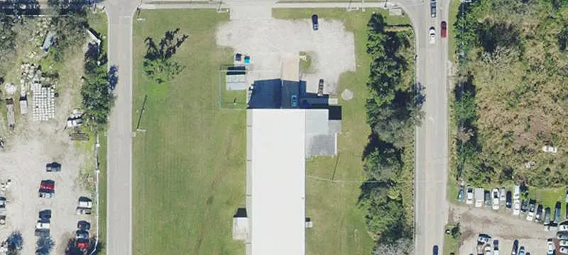 High-Clearance Industrial Warehouse