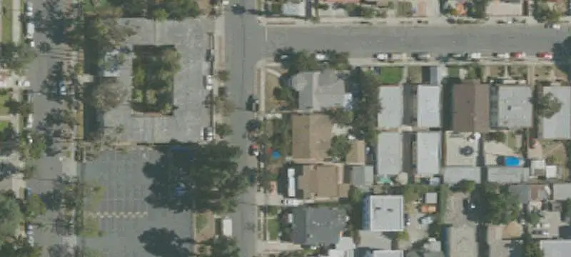 Vintage Duplex Near USC