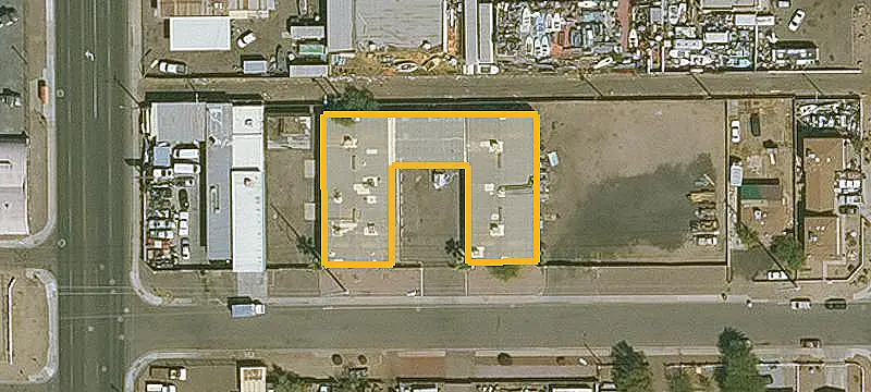 Renovated Warehouse with Secured Yard