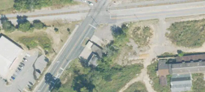 Corner-Lot Car Wash