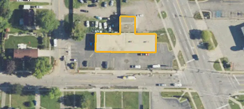 Multi-Unit Storefront Property