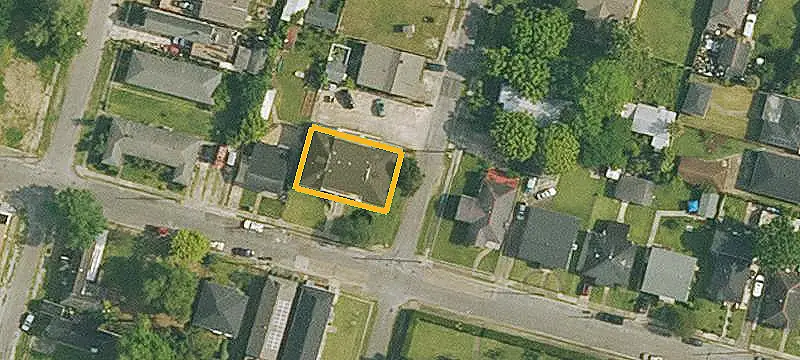 9-Unit Gutted Apartment Building