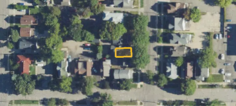 Two-Unit Duplex with Laundry