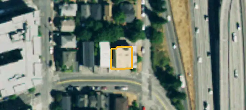 10-Unit Apartment Building
