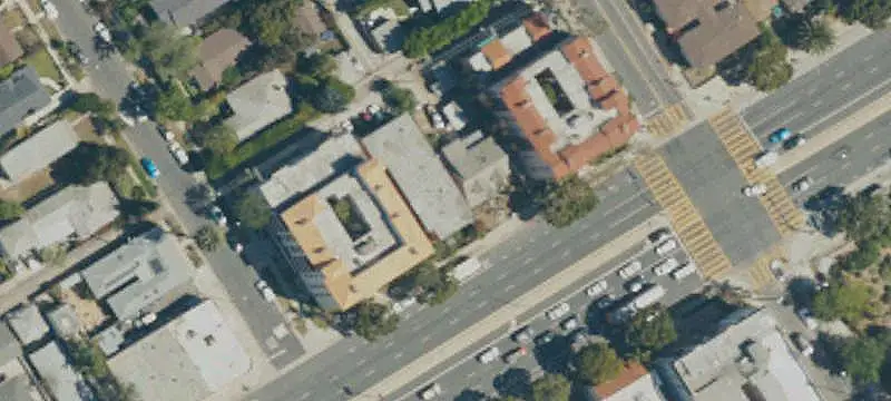 7-Unit Apartment Building