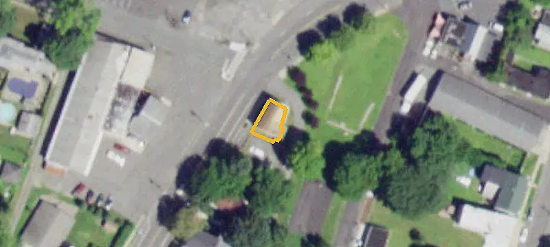 Mixed-Use Property with Apartment