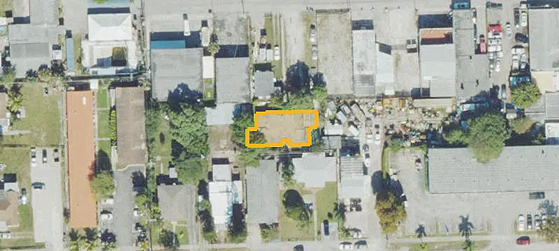 Duplex with Industrial Lot