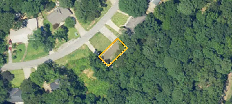 Vacant Land / Lots