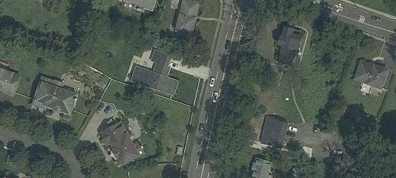 Updated Duplex with Fenced Yard