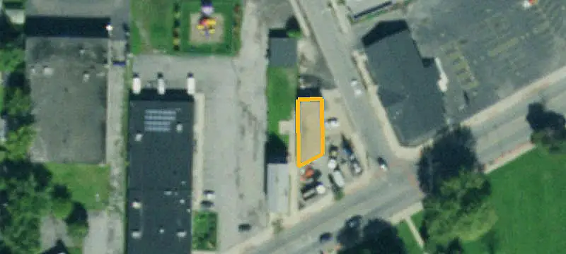 Duplex with 4+ Car Garage
