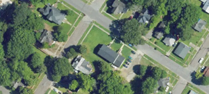 7-Unit Apartment Building
