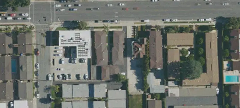 Four-Unit Apartment Property with Garages