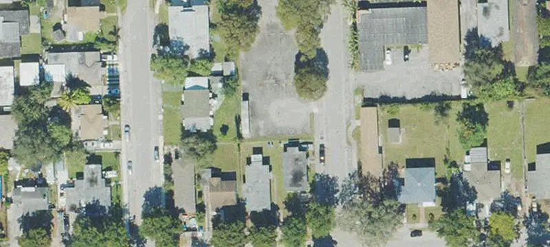 Three-Parcel Commercial Land Assemblage