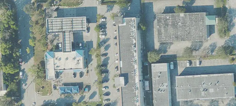 Second-Floor Specialty Commercial Space