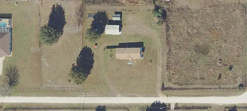 Equestrian Property with 10-Stall Barn