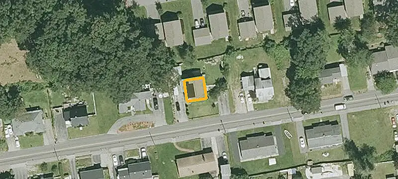Updated Duplex with Outbuilding