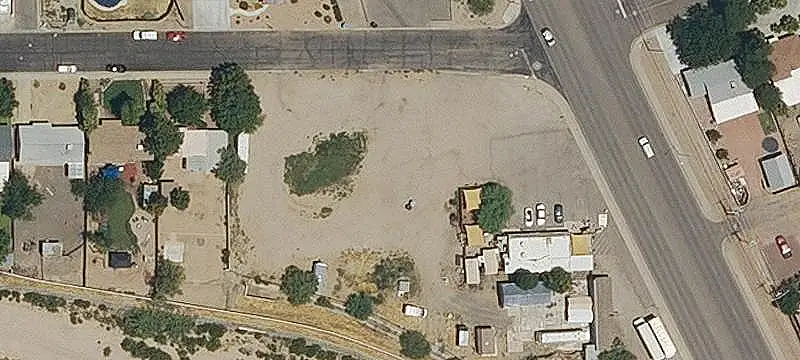 Mixed-Use Property with Restaurant