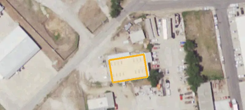 Multi-Space Warehouse Building
