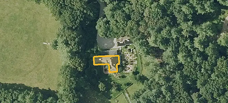Equestrian Estate with Two-Stall Barn